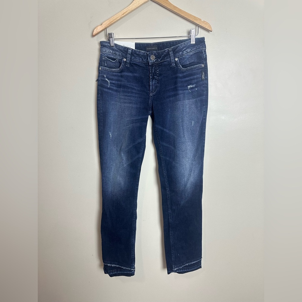 Silver Jeans Co. Slim leg mid rise curvy size 29